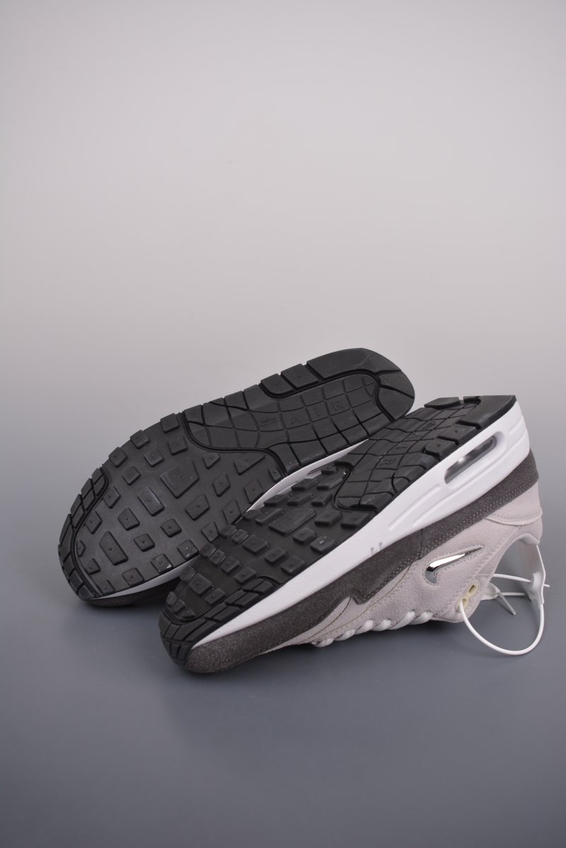 Nike Air Max 1 JW 'Grey' view