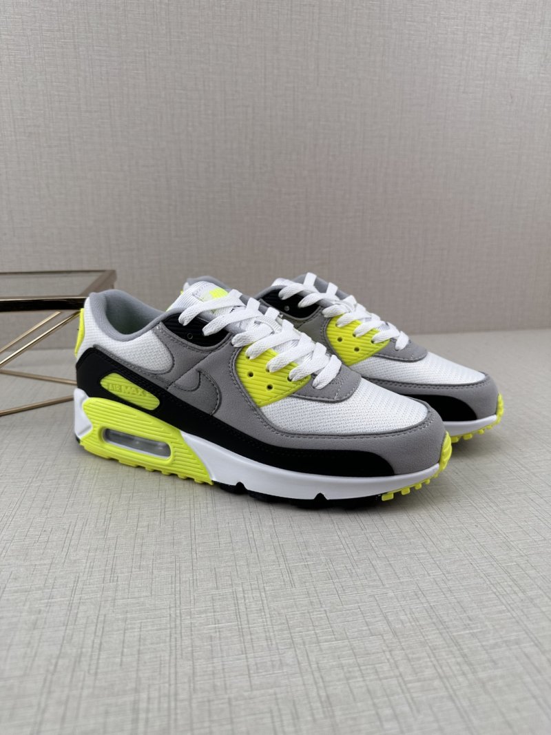 Nike Air Max 90 view