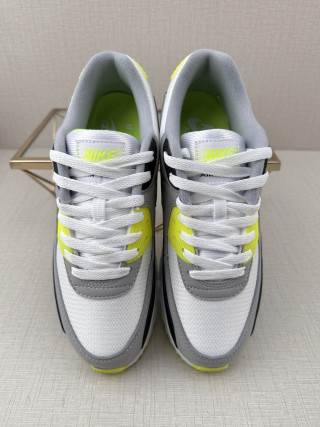 Nike Air Max 90 view 9