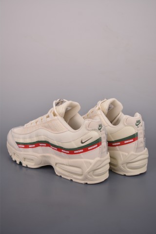 Nike Air Max 95 view 2