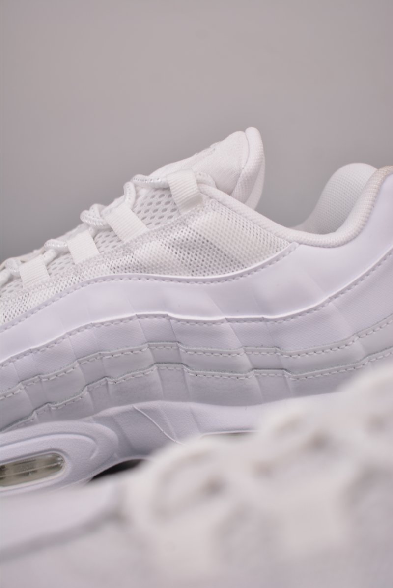 Nike Air Max 95 view