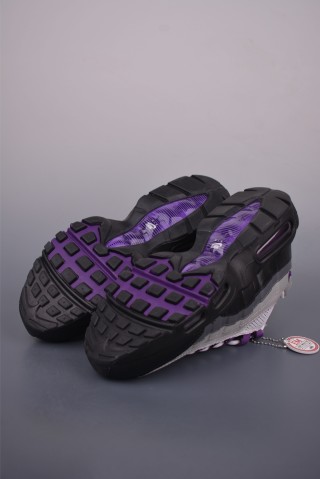 Nike Air Max 95 view 3