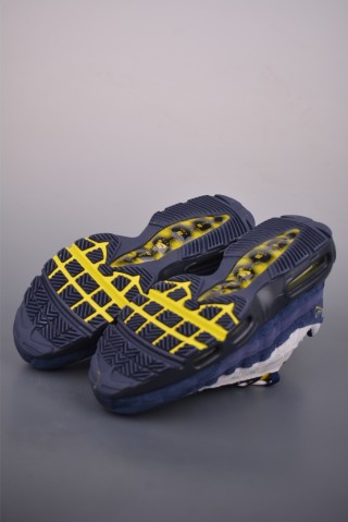 Nike Air Max 95 view 3