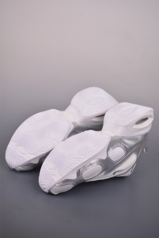 Nike Air Max Muse view 3