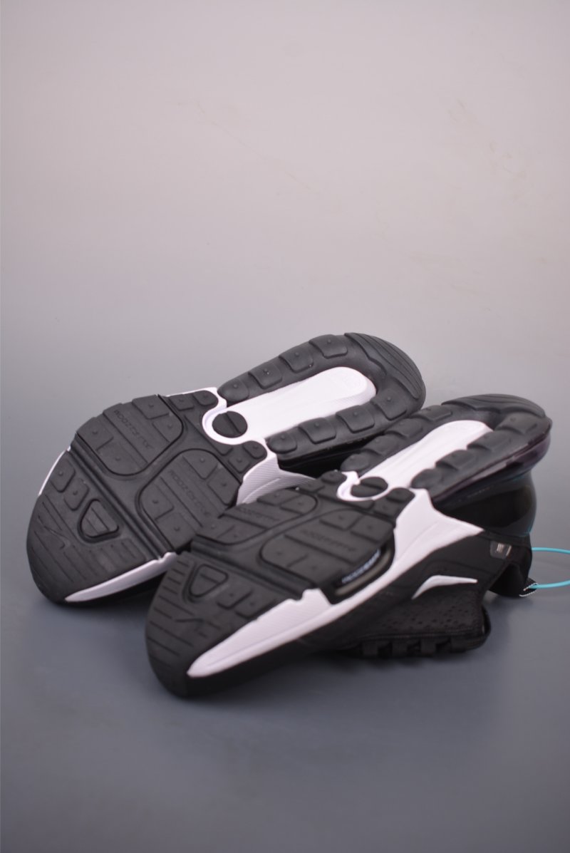 Nike Air Max 270 Premium view