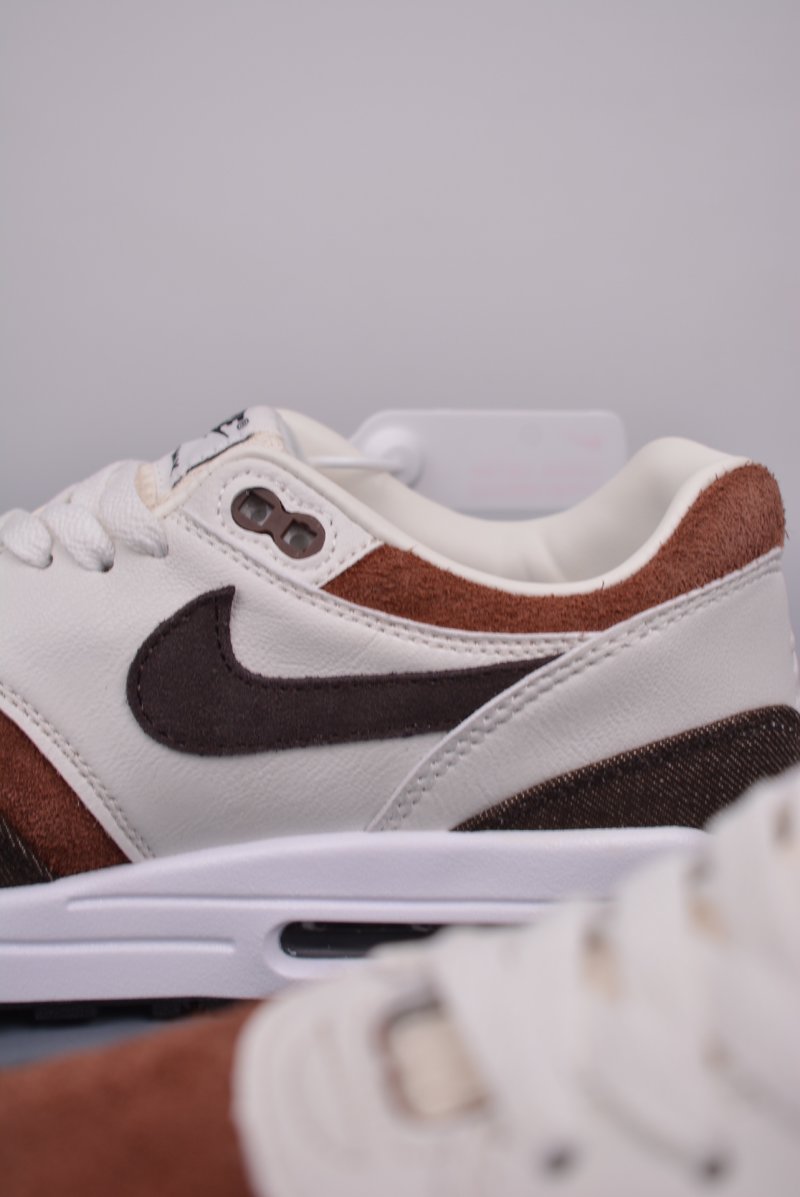 Nike Air Max 1 PRM 'White / Brown' view