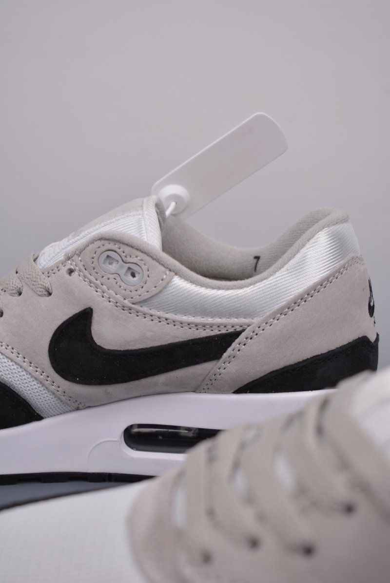 Nike Air Max 1 '86 PRM view