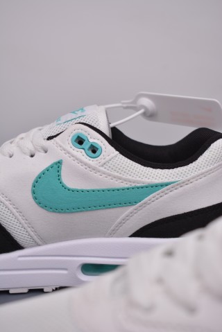Nike Air Max 1 PRM 'White / Green' view 8