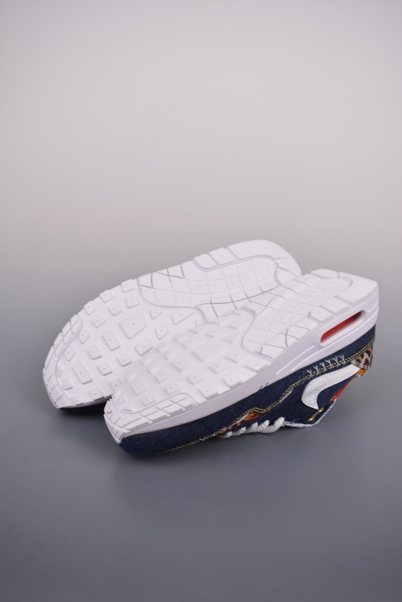 Nike Air Max 1 PRM view
