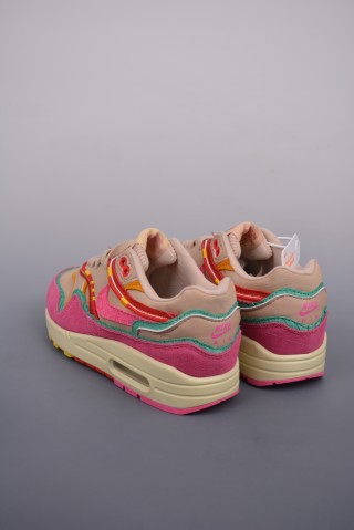 Nike Air Max 1 PRM 'Pink' view 2