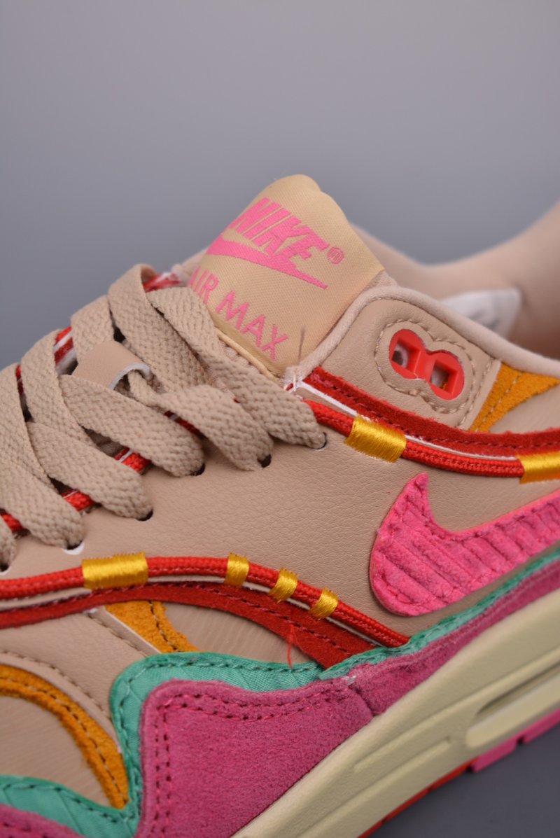 Nike Air Max 1 PRM 'Pink' view
