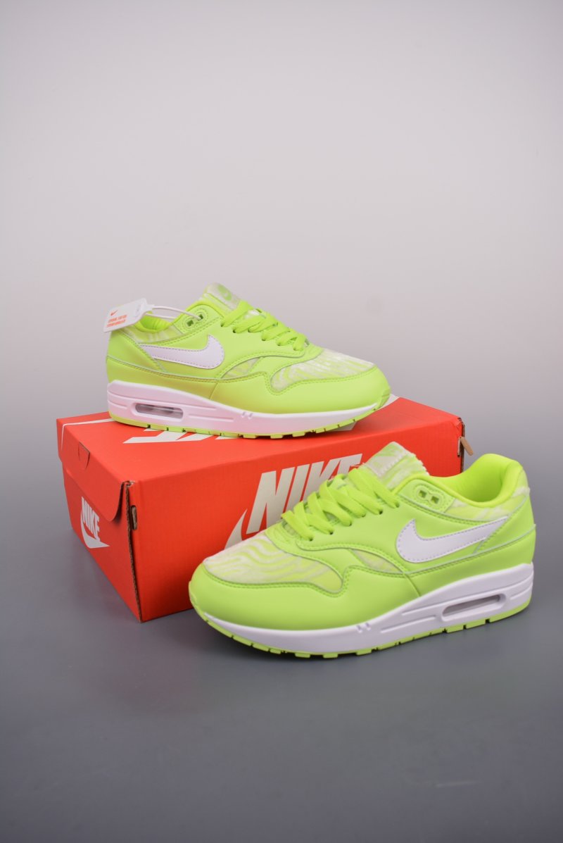Nike Air Max 1 PRM 'Green' view