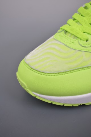 Nike Air Max 1 PRM 'Green' view 6
