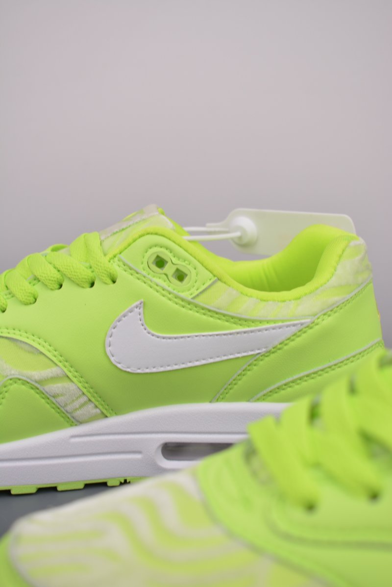 Nike Air Max 1 PRM 'Green' view
