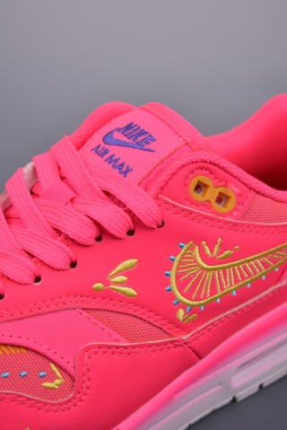 Nike Air Max 1 PRM 'Pink' view 7