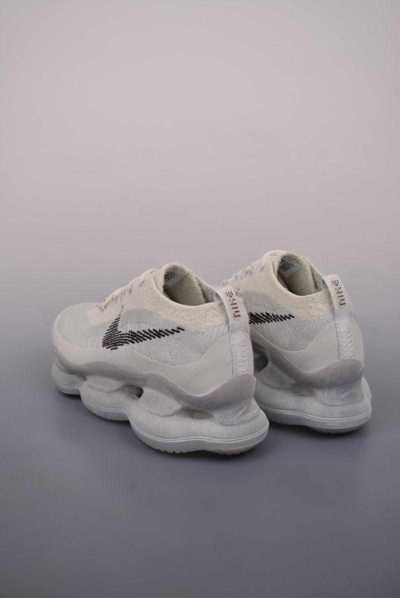 Nike Air Max Scorpion FK view