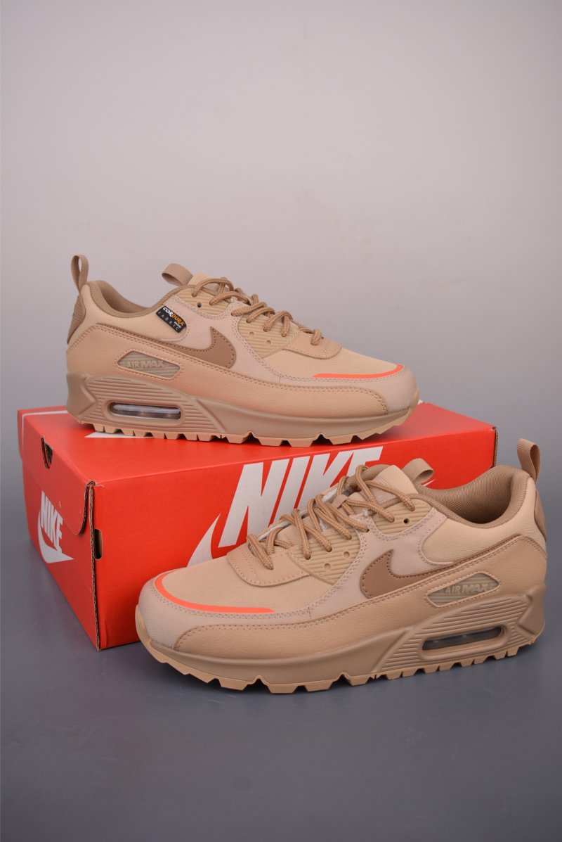 Nike Air Max 90 Futura view