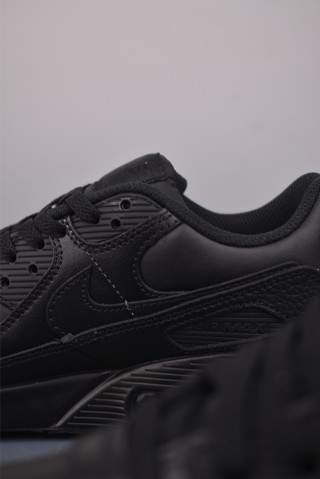 Nike Air Max 90 Futura view 8