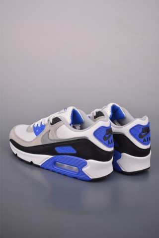 Nike Air Max 90 Futura view 2