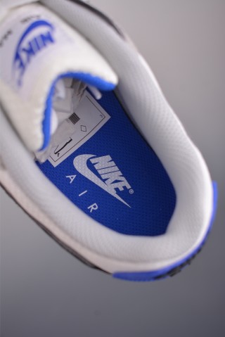 Nike Air Max 90 Futura view 9