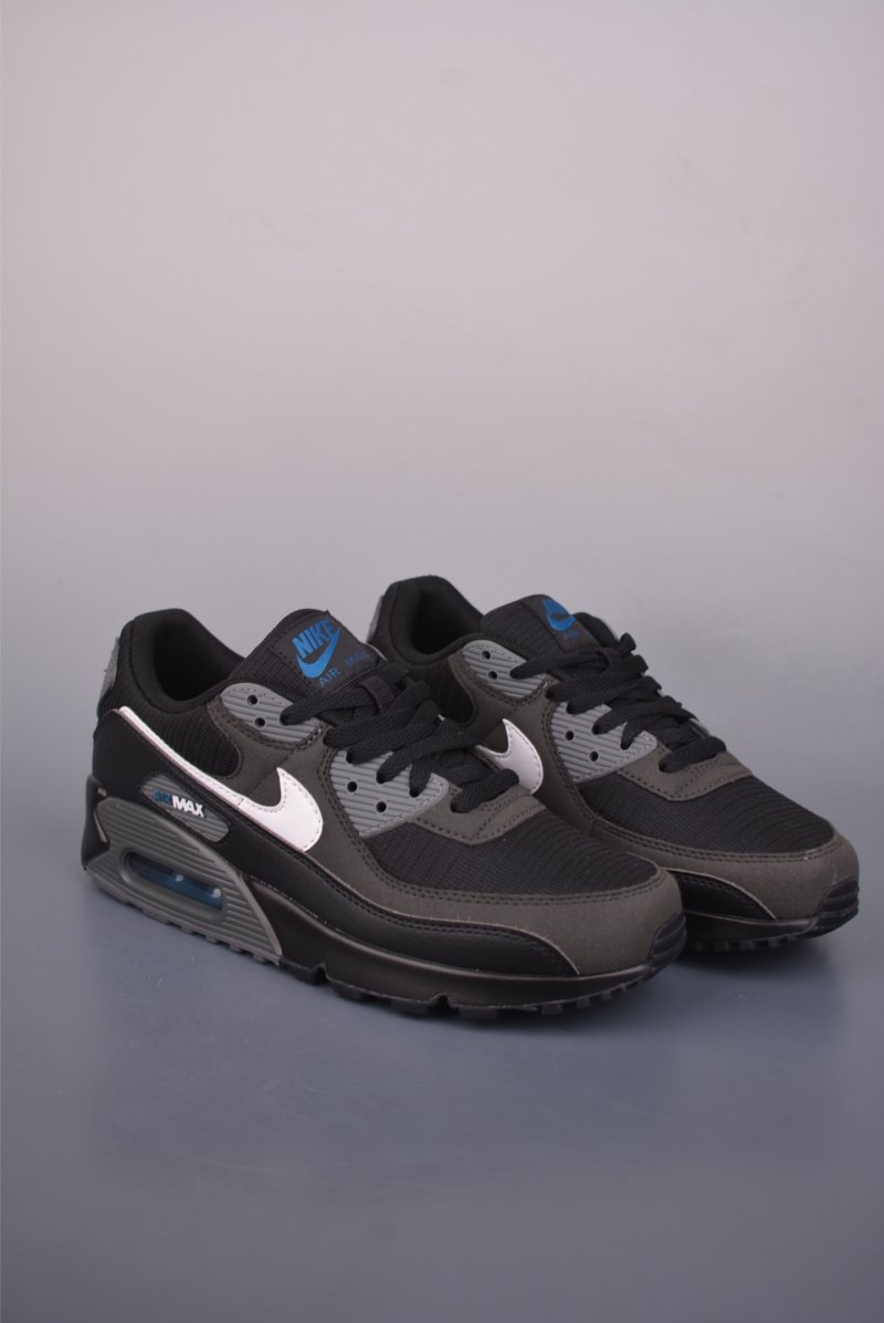 Nike Air Max 90 Futura