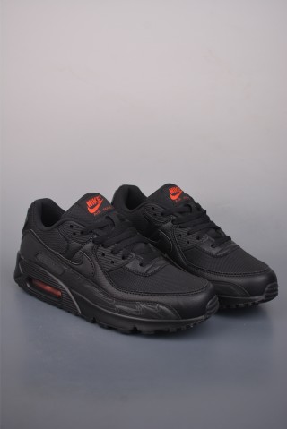 Nike Air Max 90 Futura view 1