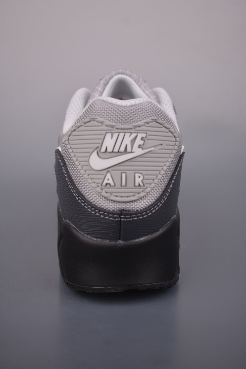 Nike Air Max 90 Futura view