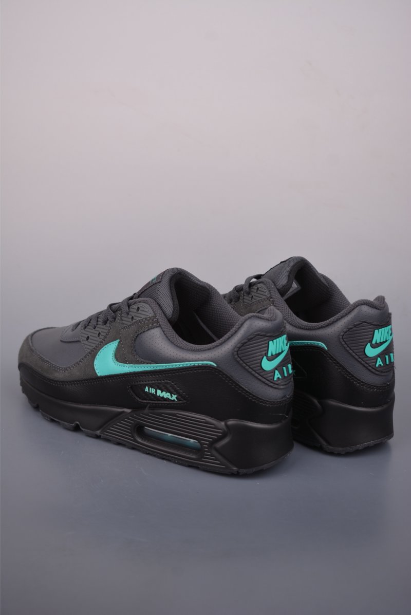 Nike Air Max 90 Futura view