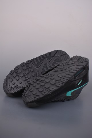 Nike Air Max 90 Futura view 3