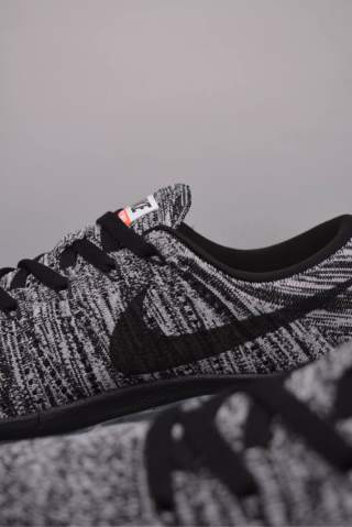 Nike Flyknit Air Max view 8