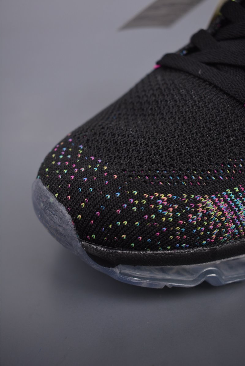 Nike Flyknit Air Max view