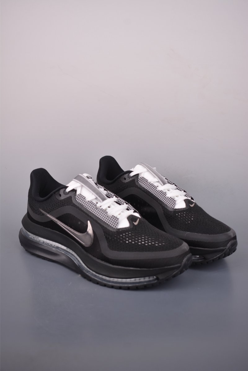 Nike Pegasus Premium