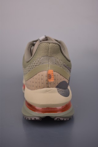 Nike Pegasus Premium view 4