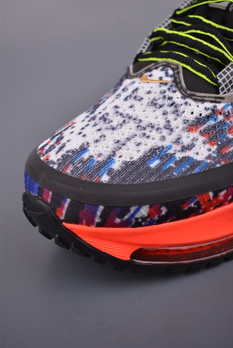 Nike Pegasus Premium view