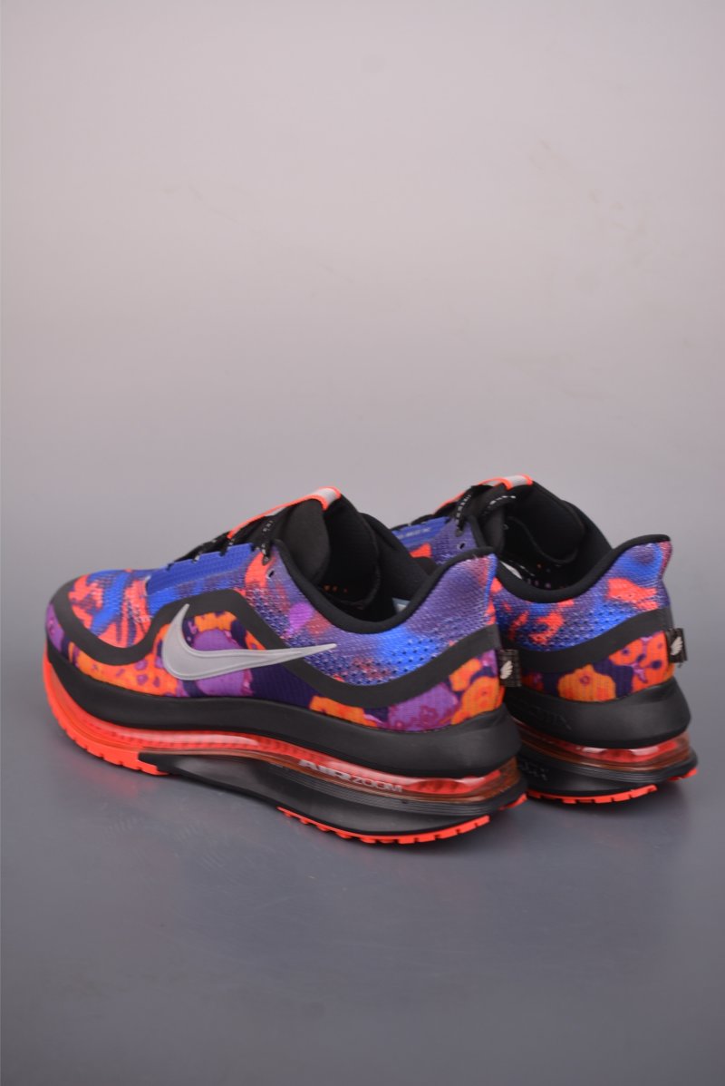 Nike Pegasus Premium view