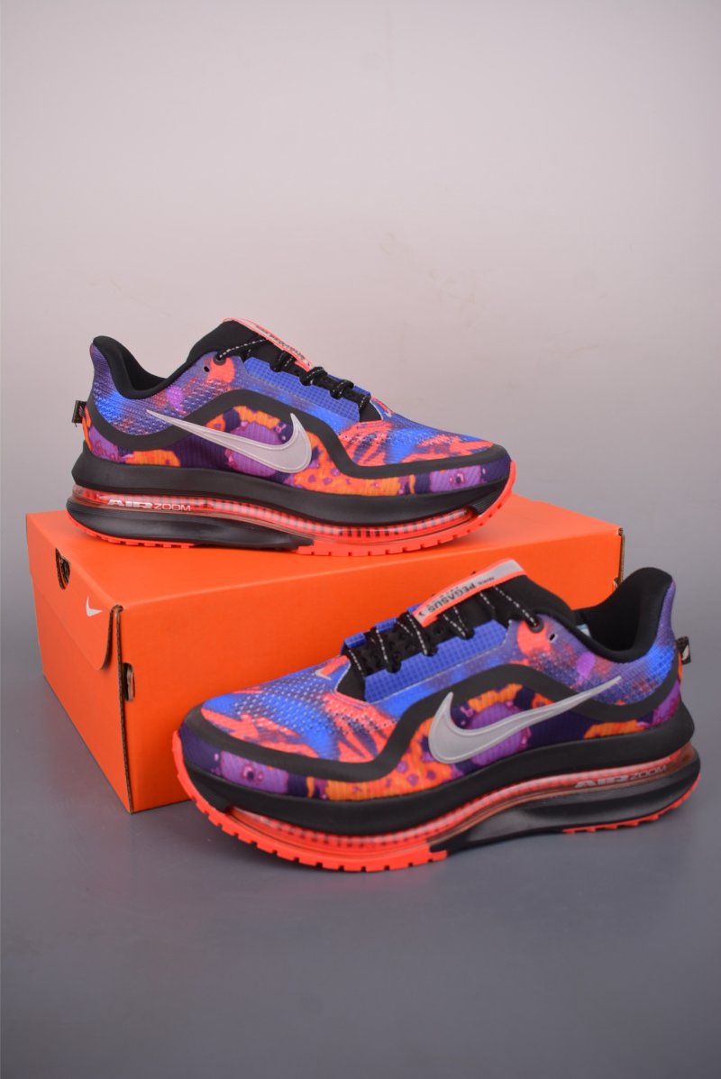 Nike Pegasus Premium view
