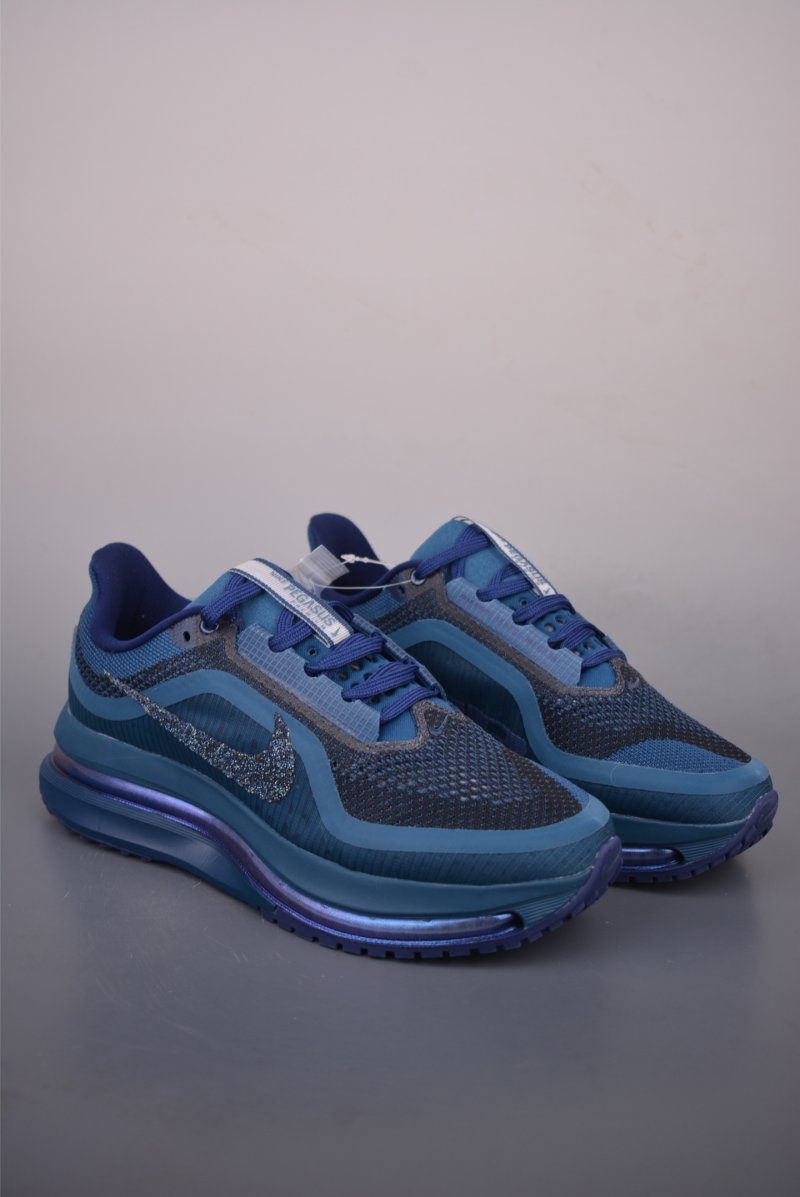 Nike Pegasus Premium