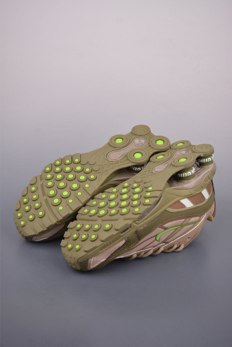 Nike Shox Ride 2 SP x Supreme view