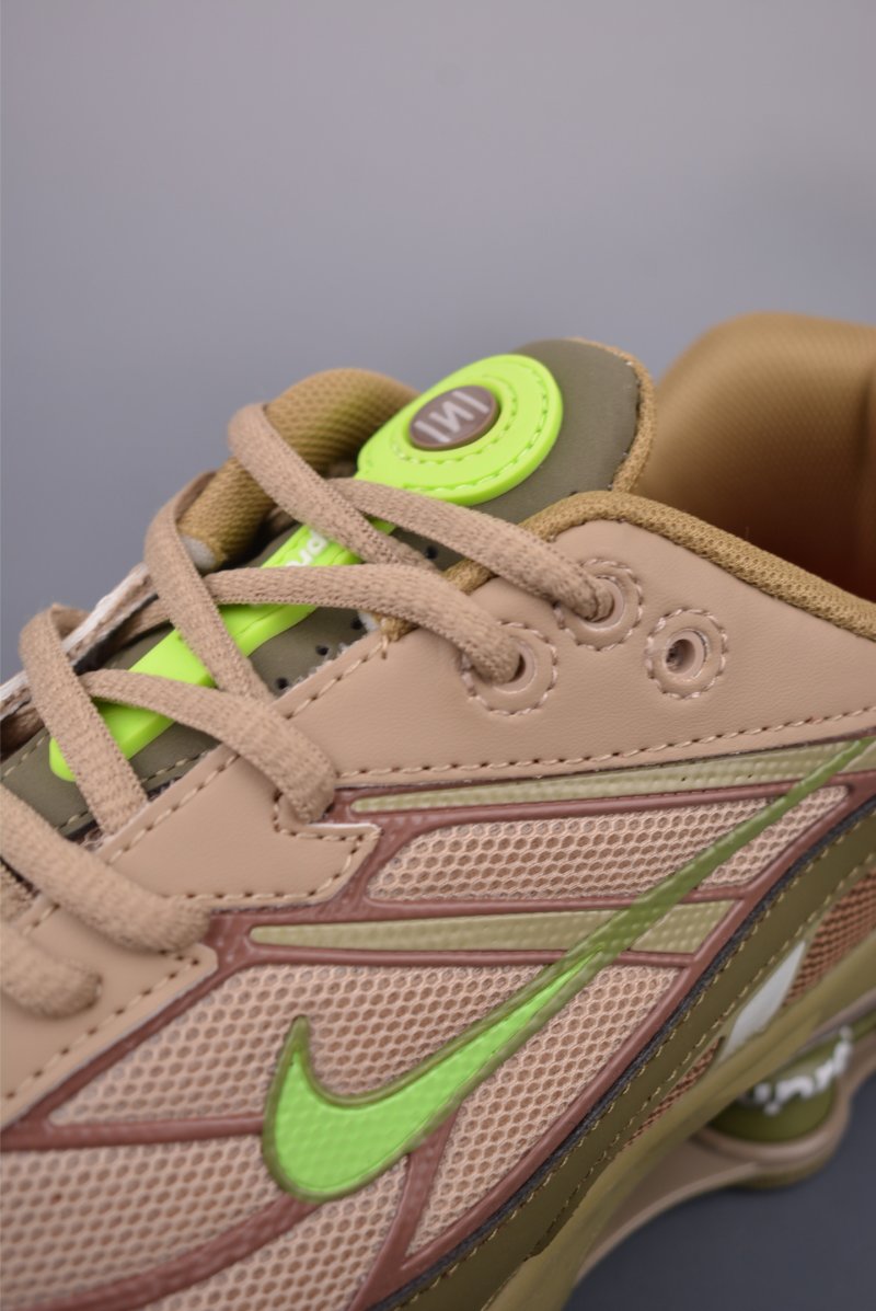 Nike Shox Ride 2 SP x Supreme view