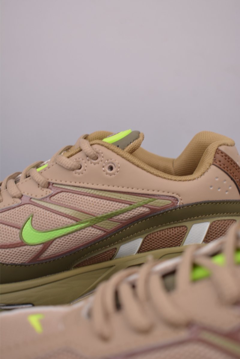 Nike Shox Ride 2 SP x Supreme view