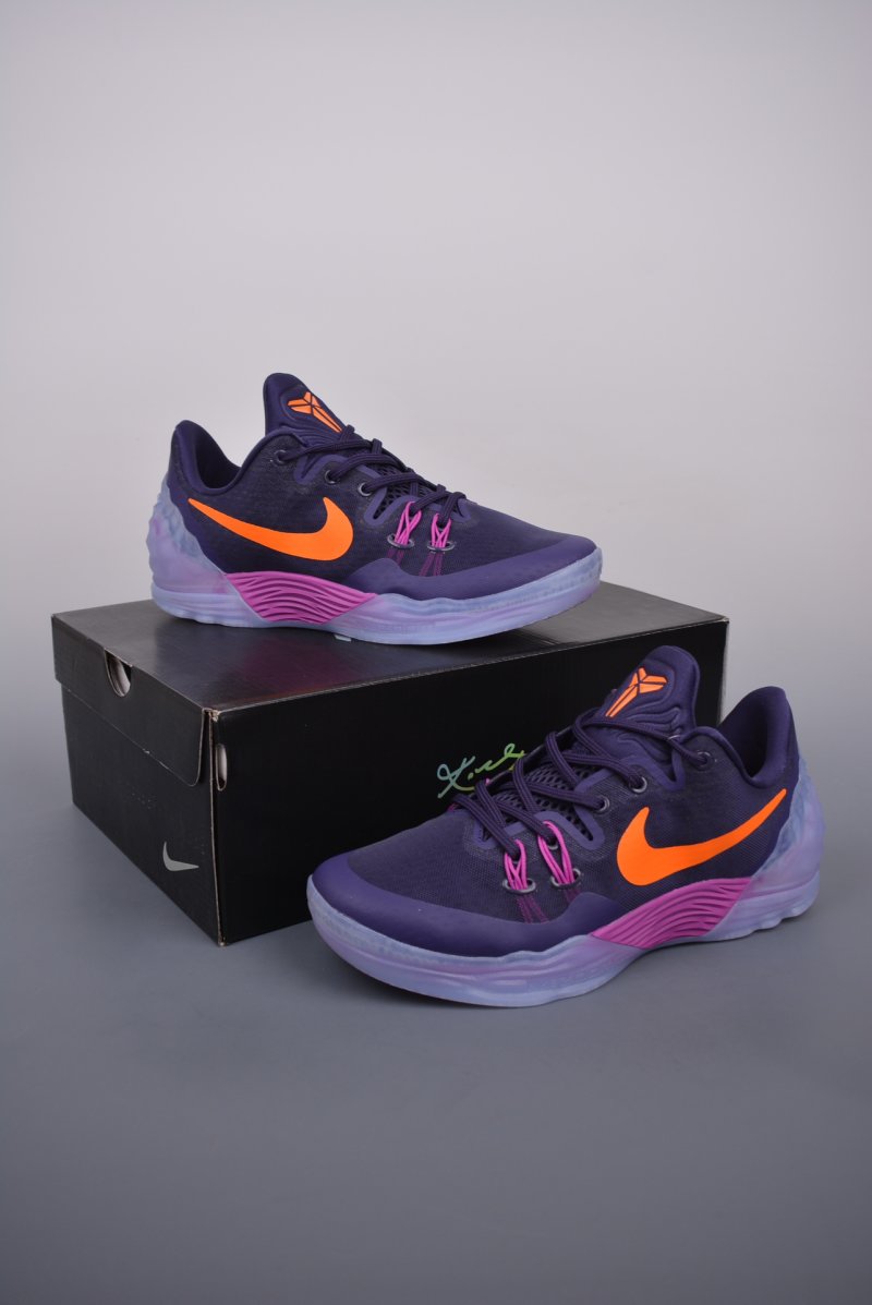 Nike Venomenon 5 view