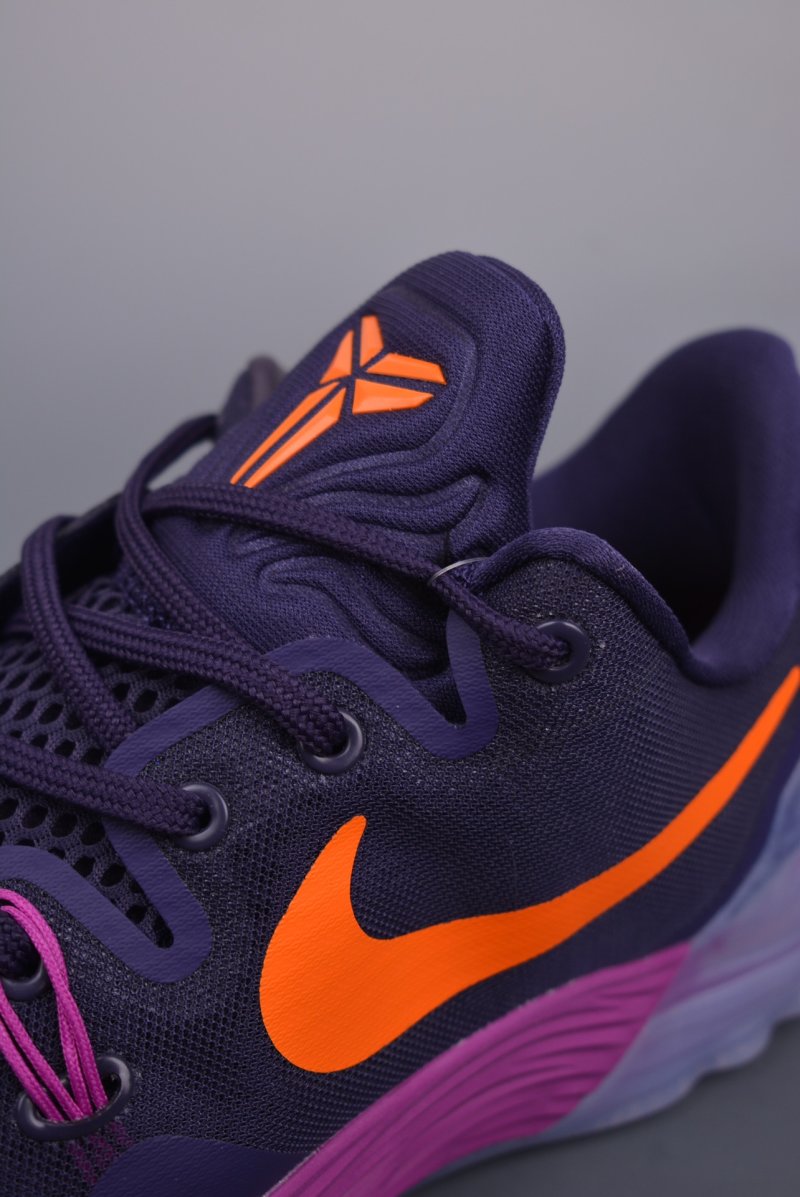 Nike Venomenon 5 view