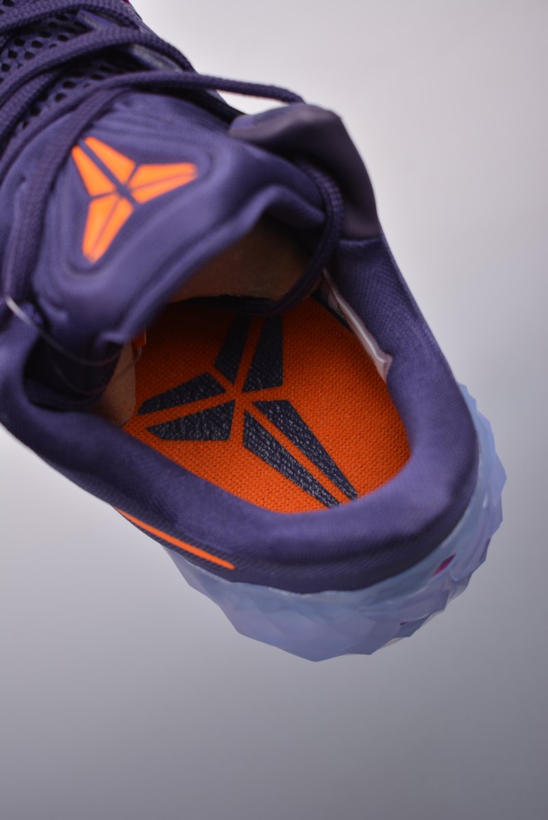 Nike Venomenon 5 view