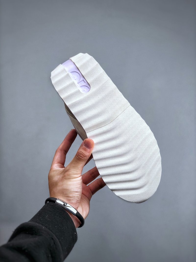 Nike Air Max Dawn view