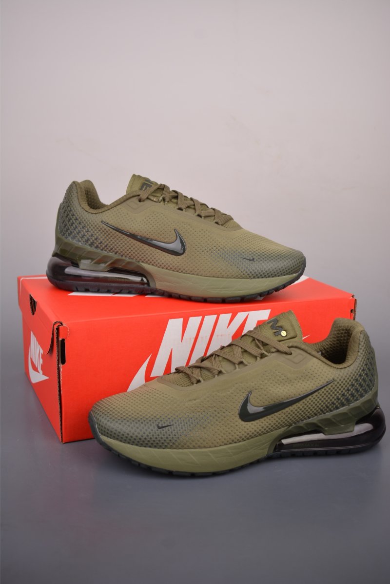 Nike Air Max Phoenix view