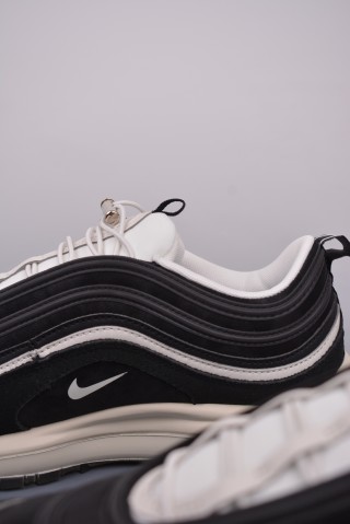 Nike Air Max 97 'Black / White' view 8