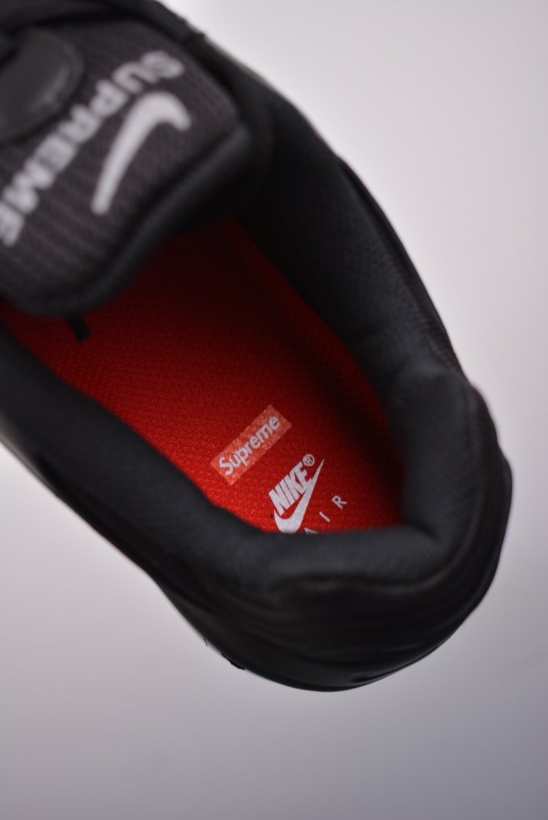 Supreme x Nike Air Max 98 TL view