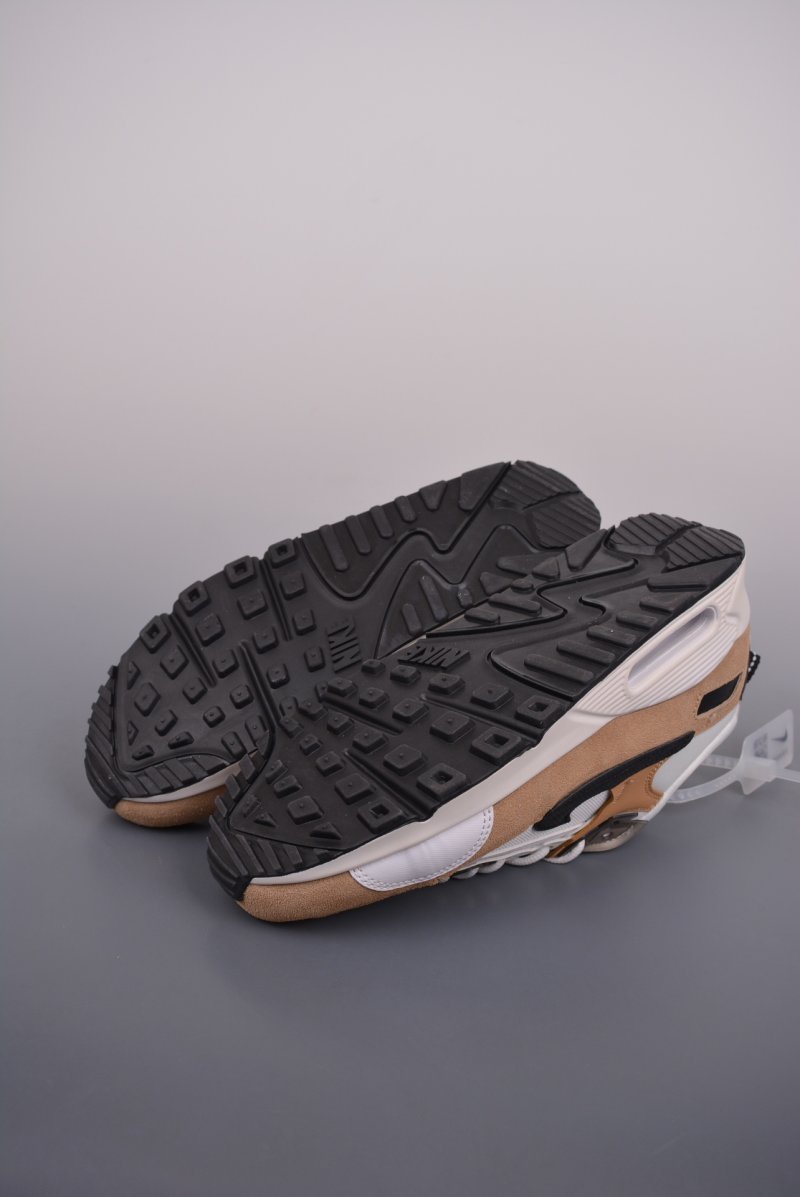 Nike W Air Max 90 Futura view