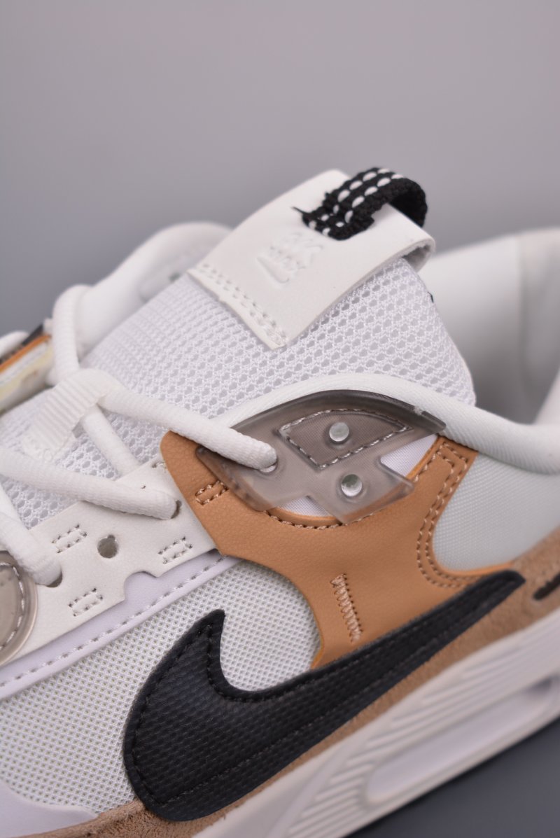 Nike W Air Max 90 Futura view