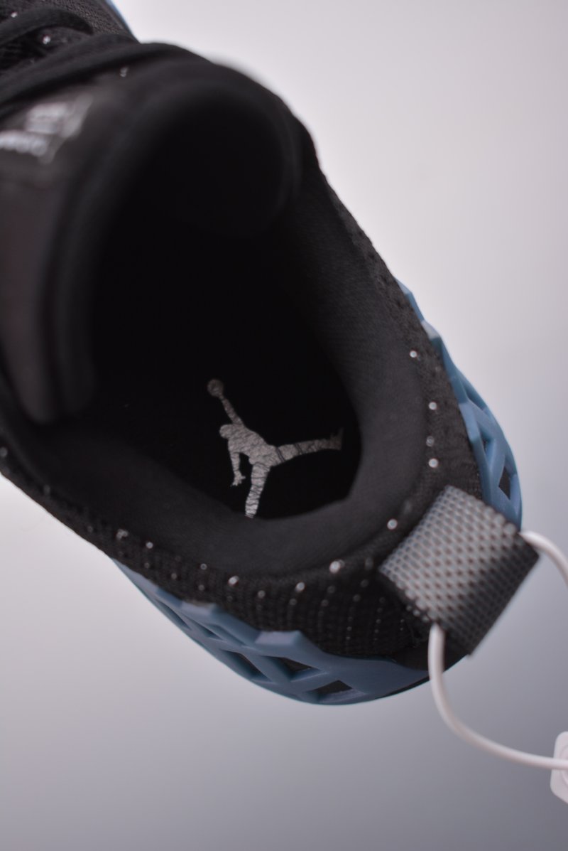 Air Jordan Jumpman Diamond Low view
